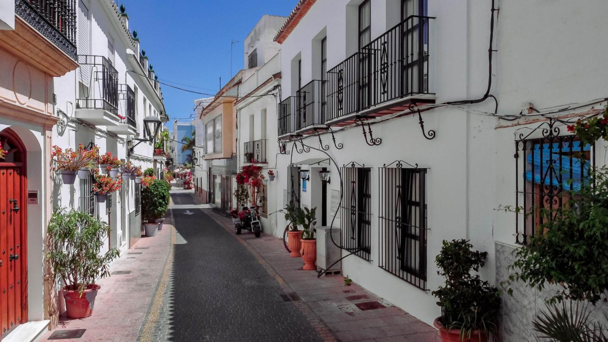 Seaclub Suites Estepona Kültér fotó