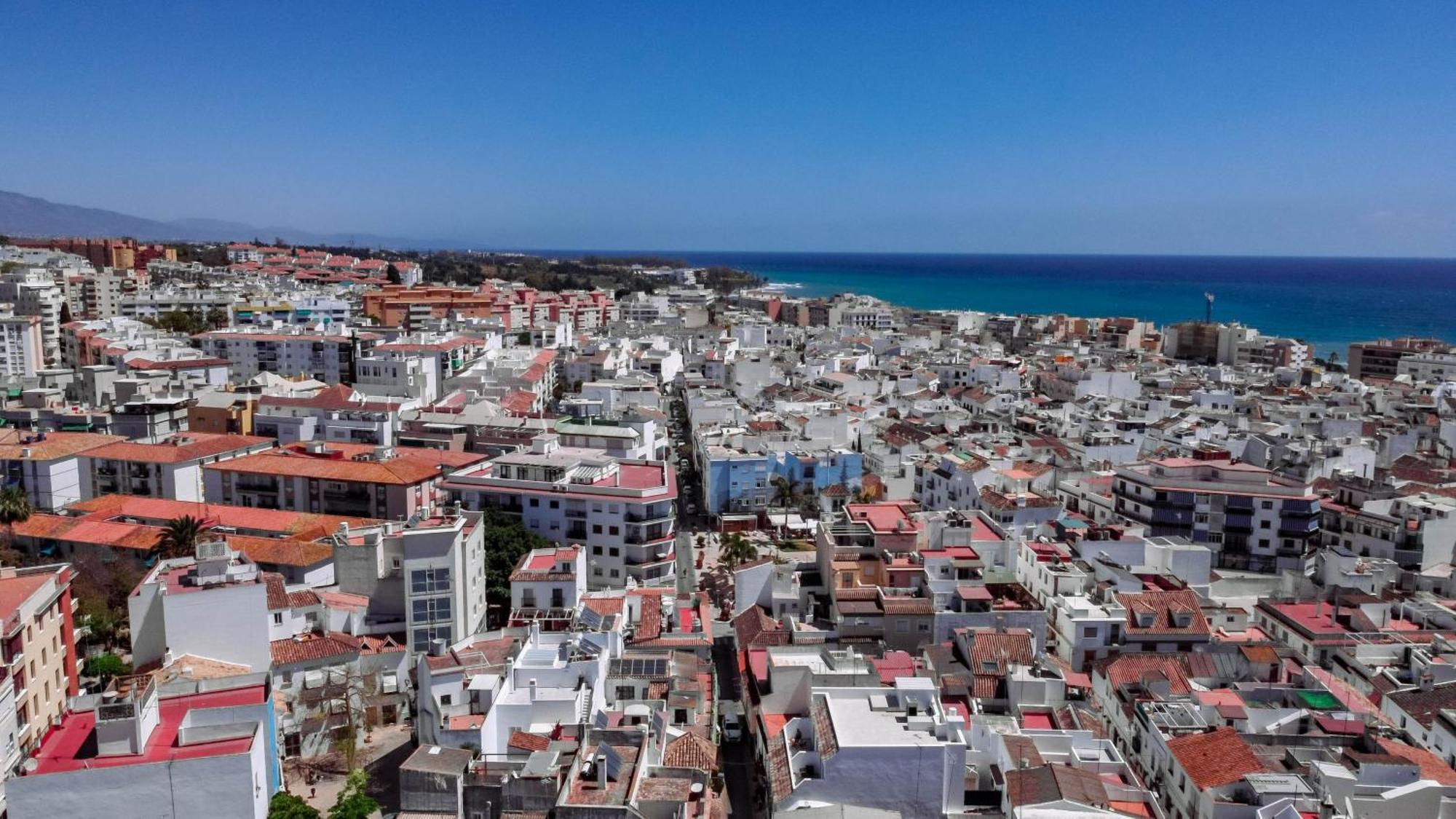 Seaclub Suites Estepona Kültér fotó