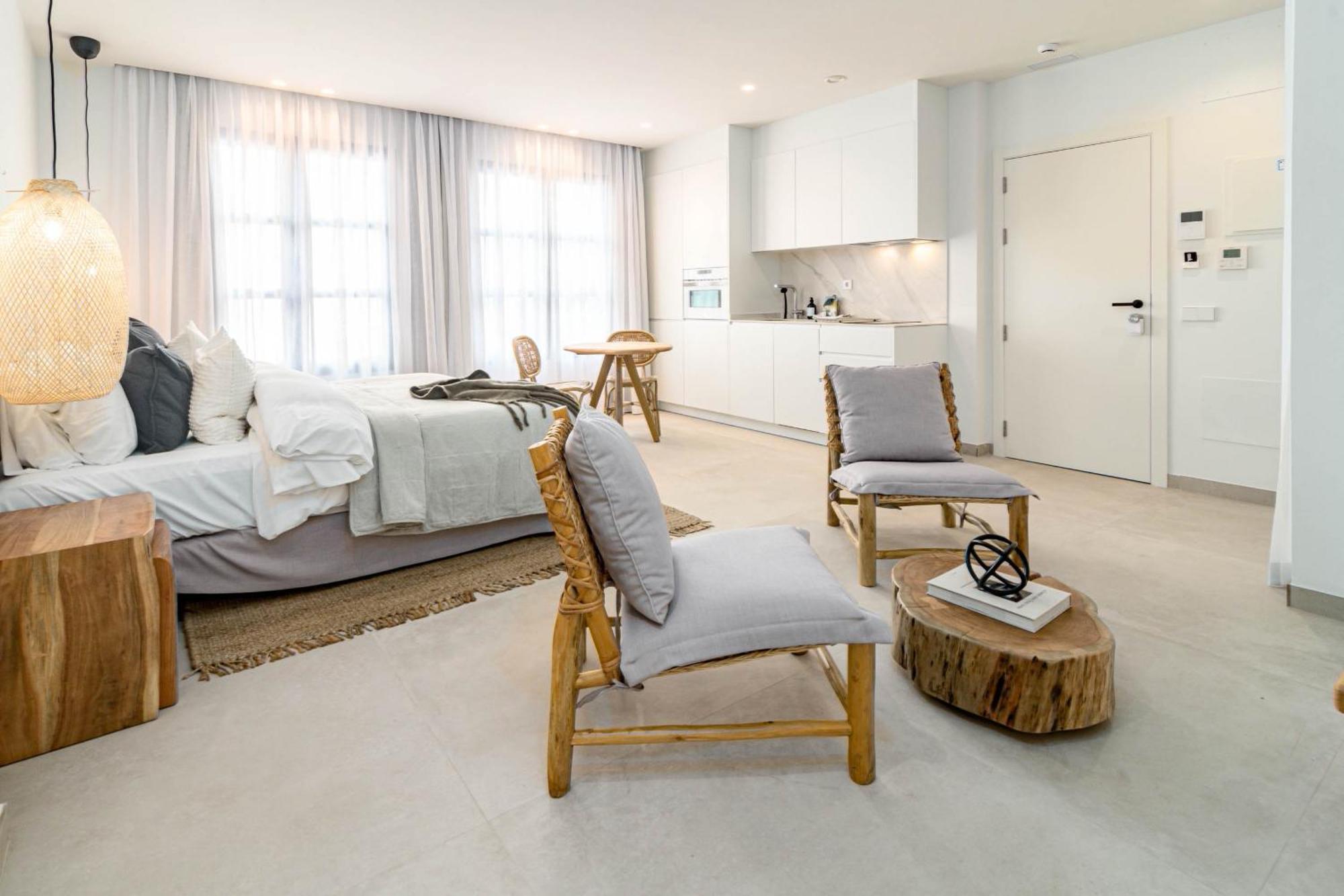 Seaclub Suites Estepona Kültér fotó